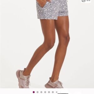 Vuori Women's Dash Athletic Shorts in Gray Pattern